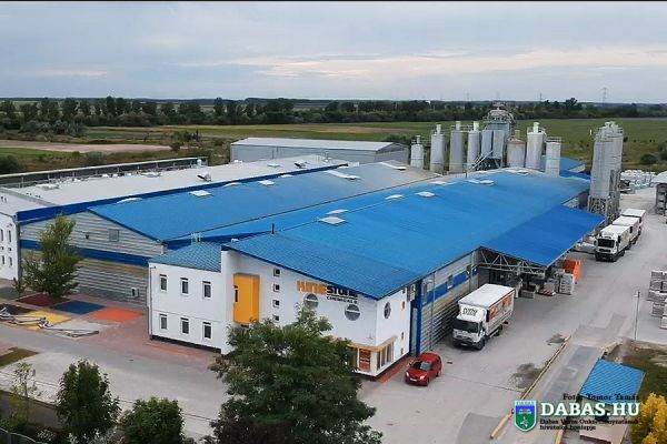 Dabasi Ipari Park média anyagai