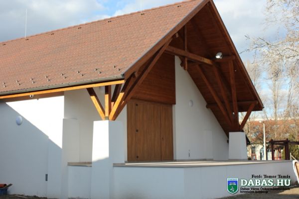 Sári Zarándokház és Közösségi Színtér