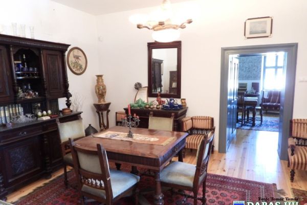 Értéktár ( Gombay-Dinnyés-kúria)