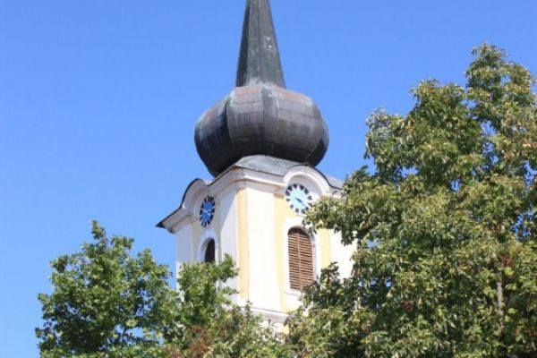 Dabas-Sári Mária Mennybevétele templom