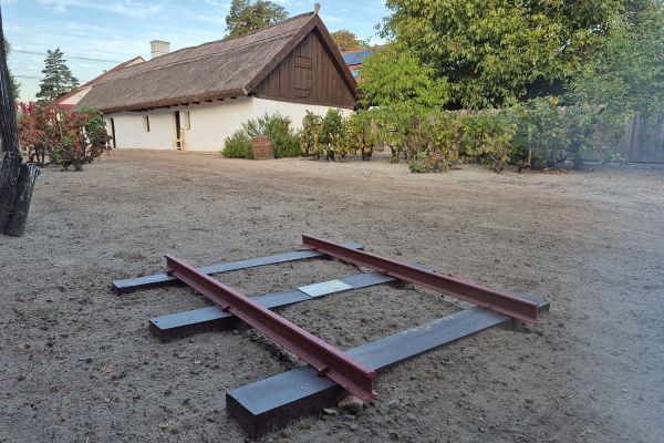 A Gyóni Unghváry birtok keskenynyomközű vasútjának mintaszelvénye