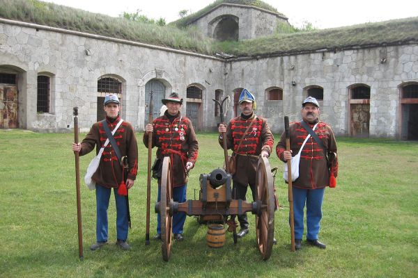A Dabasi Hagyományőrző Honvédtüzér Közhasznú Alapítvány