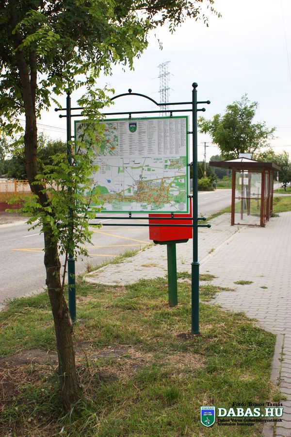 Új információs táblák és várostérképek kerültek kihelyezésre a városban