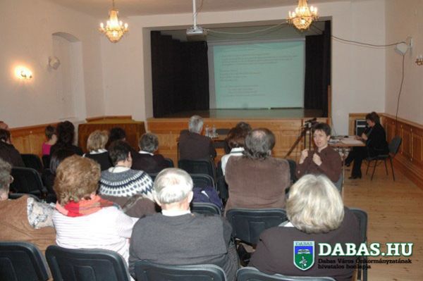 Képanyagok a nyitó rendezvényről