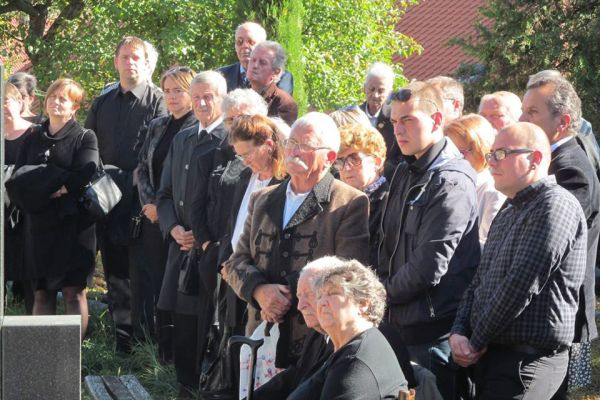 Kapui Ágota költészete és kultúraközvetítő tevékenysége