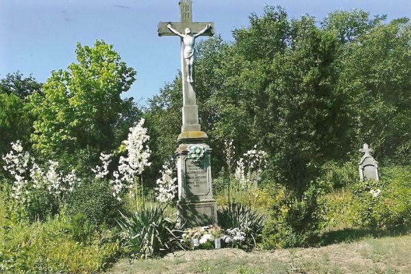 A Felsődabasi öregtemető