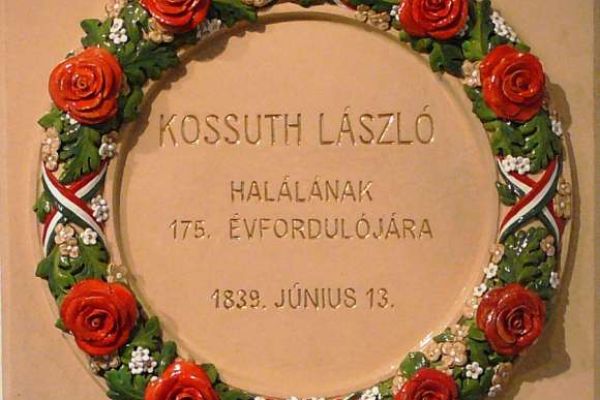 A Dabasi Kossuth-koszorú