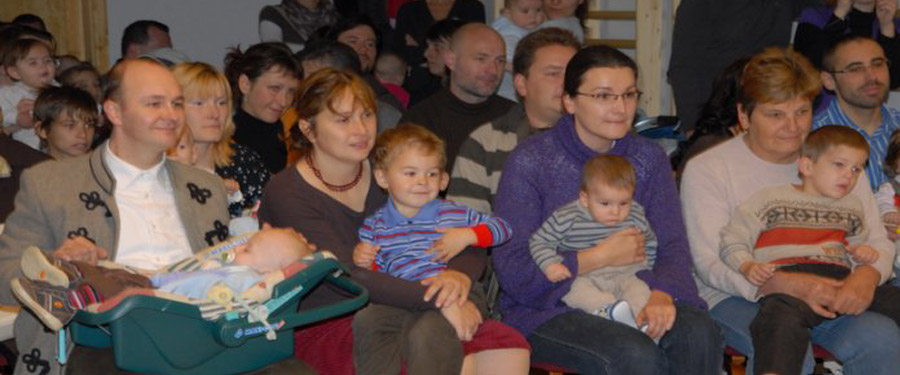 Újszülöttek köszöntése az új Bóbita Óvodában